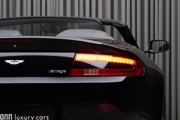 584488f8-05b5-4cdc-8d61-f6c86cf8356f