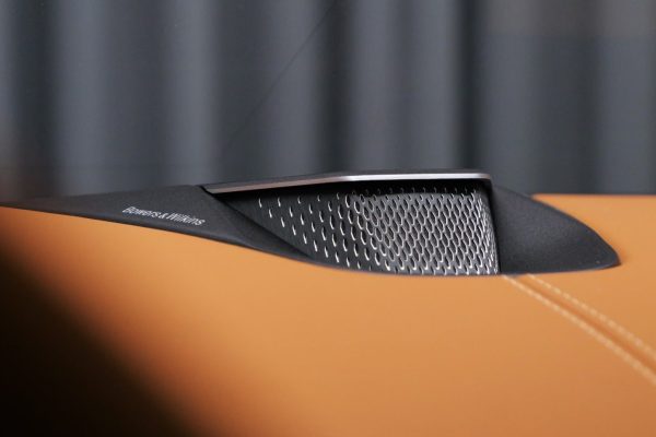 68500bdb-13b0-4327-9983-1a228096bb73