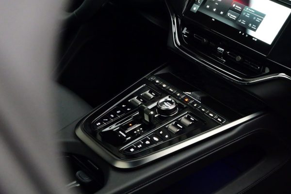 bf672a67-e4d0-4b97-9b73-560bfc777d27